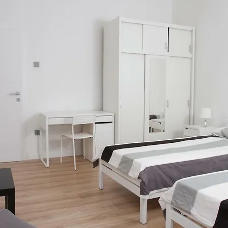 Vibehaus 2Bdr Apartment Close To The Beach And City Centre -New- Apartment *